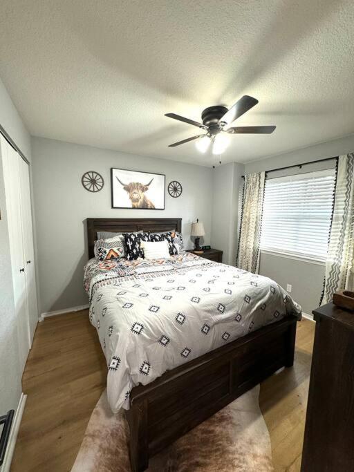 Modern Comfort: Updated Cozy Condo In Indian Point 布蘭森 外观 照片